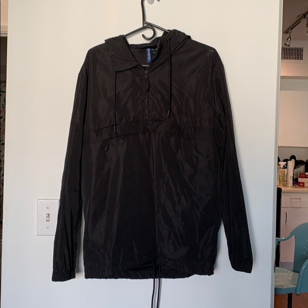 H&M Divided Men's Small Black Windbreaker Rain Jacket 3/4 zip with front pocket